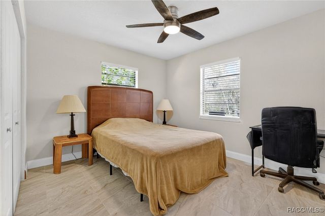 4800 S Wood Way, Homosassa, FL 34448