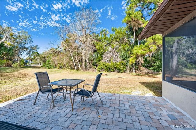 4800 S Wood Way, Homosassa, FL 34448