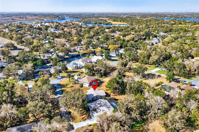 4800 S Wood Way, Homosassa, FL 34448