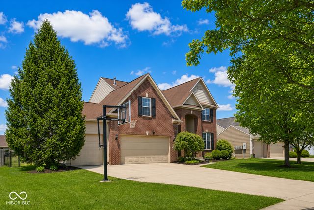 511 Georgetown Road, Greenwood, IN 46142