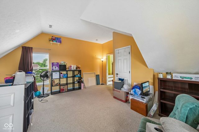 511 Georgetown Road, Greenwood, IN 46142