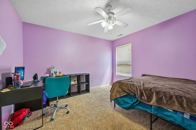 511 Georgetown Road, Greenwood, IN 46142
