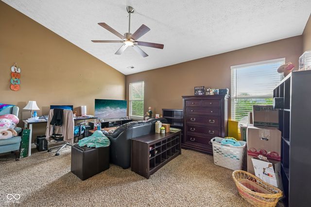 511 Georgetown Road, Greenwood, IN 46142