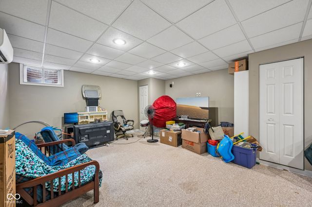 511 Georgetown Road, Greenwood, IN 46142