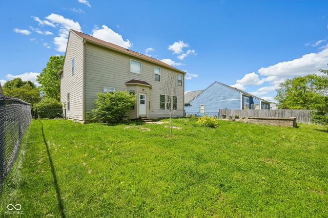 511 Georgetown Road, Greenwood, IN 46142