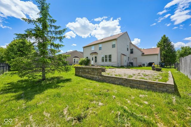 511 Georgetown Road, Greenwood, IN 46142