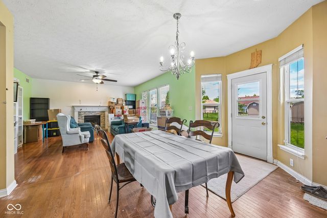511 Georgetown Road, Greenwood, IN 46142