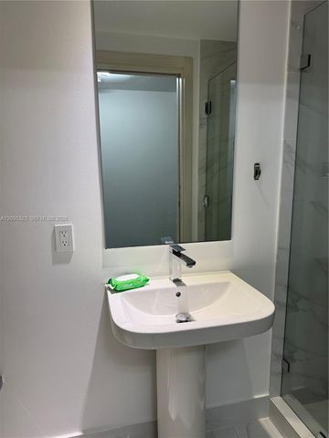 801 S Miami Avenue 1808, Miami, FL 33130
