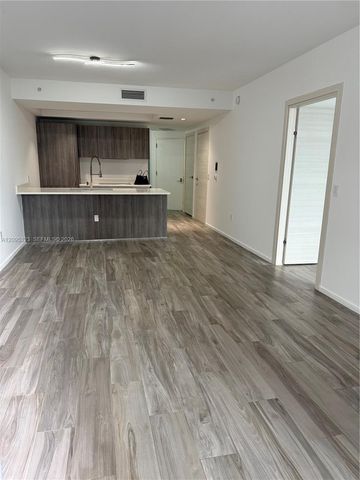 801 S Miami Avenue 1808, Miami, FL 33130