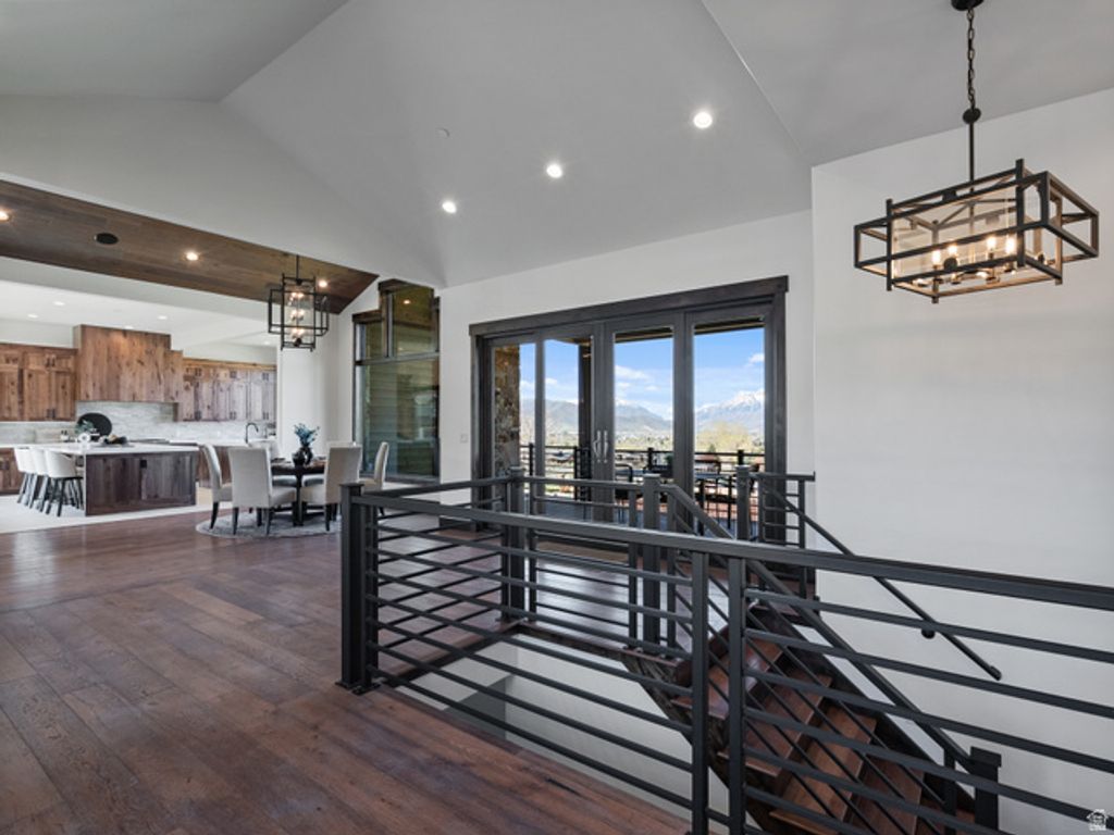 Image 16 of property listing at 1075 N OQUIRRH DR, Heber City, UT 84032
