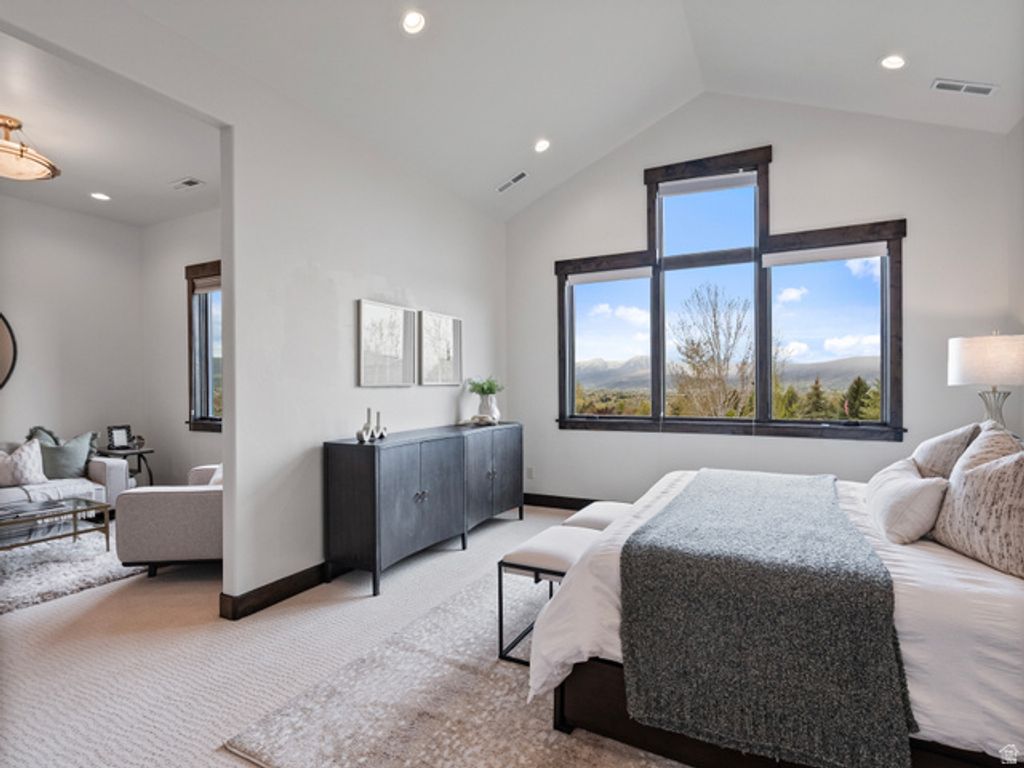 Image 22 of property listing at 1075 N OQUIRRH DR, Heber City, UT 84032