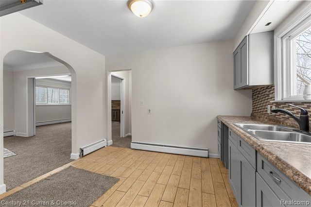 19497 Inkster Road, Romulus, MI 48174