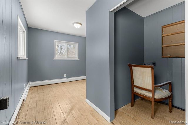 19497 Inkster Road, Romulus, MI 48174