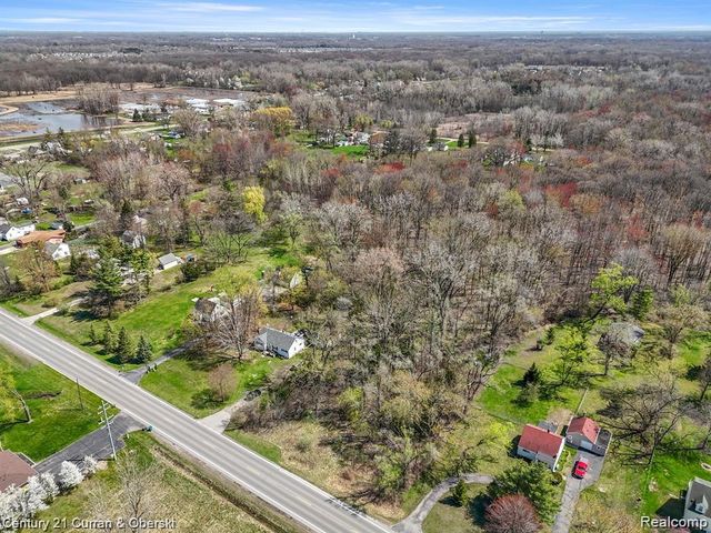 19497 Inkster Road, Romulus, MI 48174