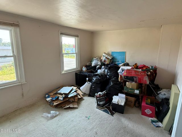 13 Lisha Kill Road, Colonie, NY 12205