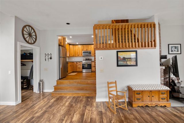 371 Maplewood Commons Road, Moretown, VT 05660