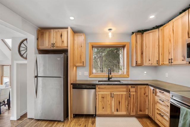 371 Maplewood Commons Road, Moretown, VT 05660