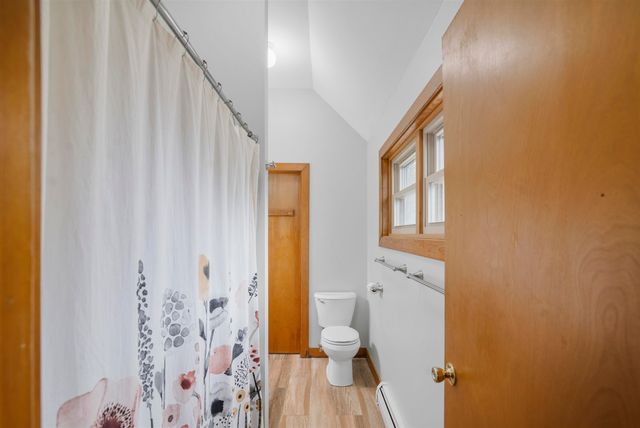 371 Maplewood Commons Road, Moretown, VT 05660