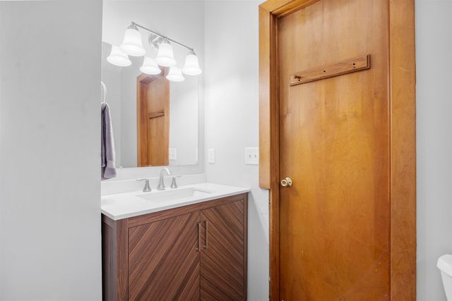 371 Maplewood Commons Road, Moretown, VT 05660