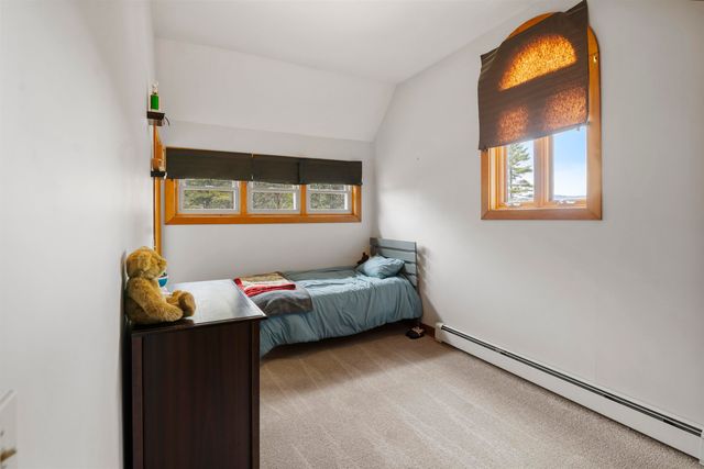 371 Maplewood Commons Road, Moretown, VT 05660