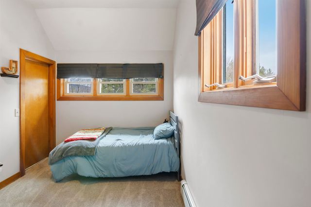 371 Maplewood Commons Road, Moretown, VT 05660