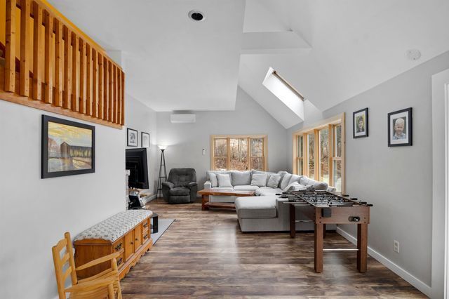 371 Maplewood Commons Road, Moretown, VT 05660