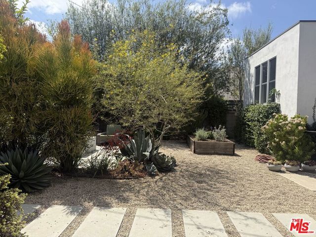 4155 Lincoln Avenue, Culver City, CA 90232