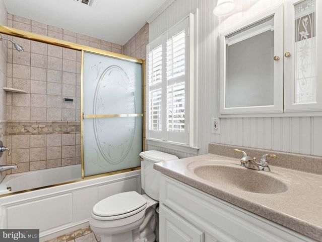 112 RED FOX LN, Phoenixville, PA 19460