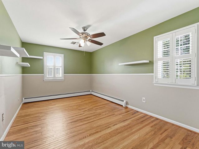 112 RED FOX LN, Phoenixville, PA 19460