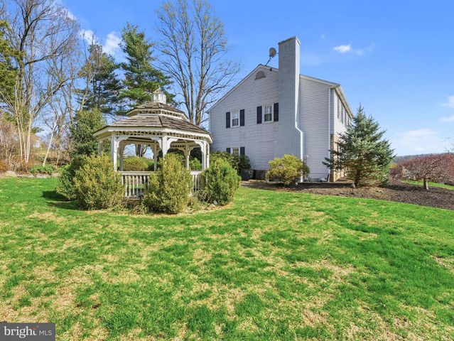 112 RED FOX LN, Phoenixville, PA 19460