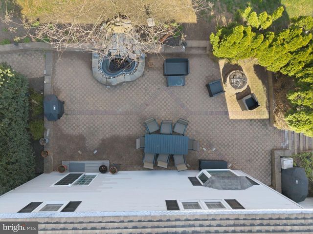 112 RED FOX LN, Phoenixville, PA 19460