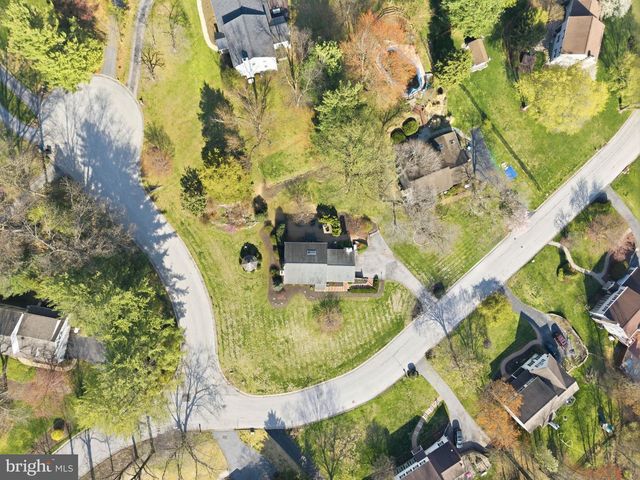 112 RED FOX LN, Phoenixville, PA 19460