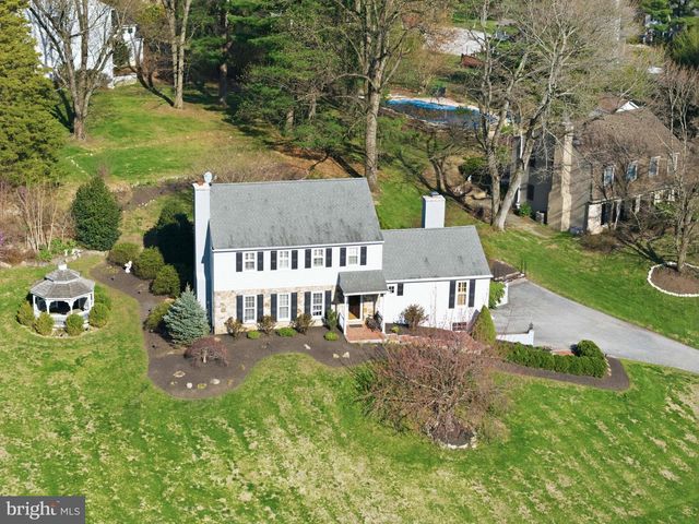 112 RED FOX LN, Phoenixville, PA 19460