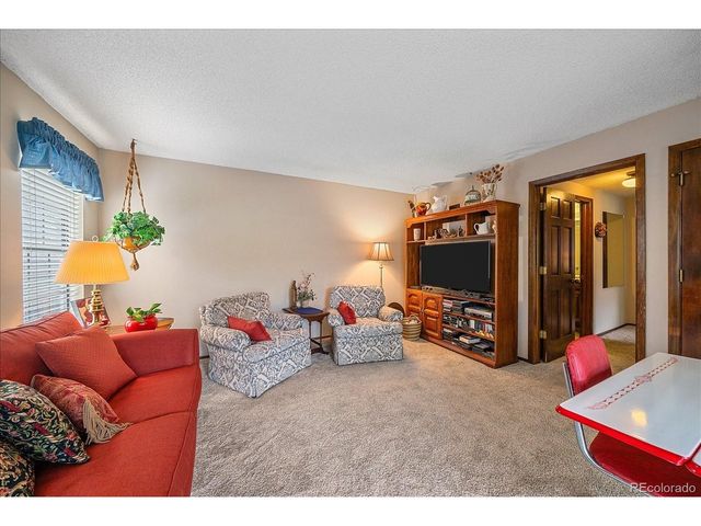 7752 E Phillips Cir, Centennial, CO 80112