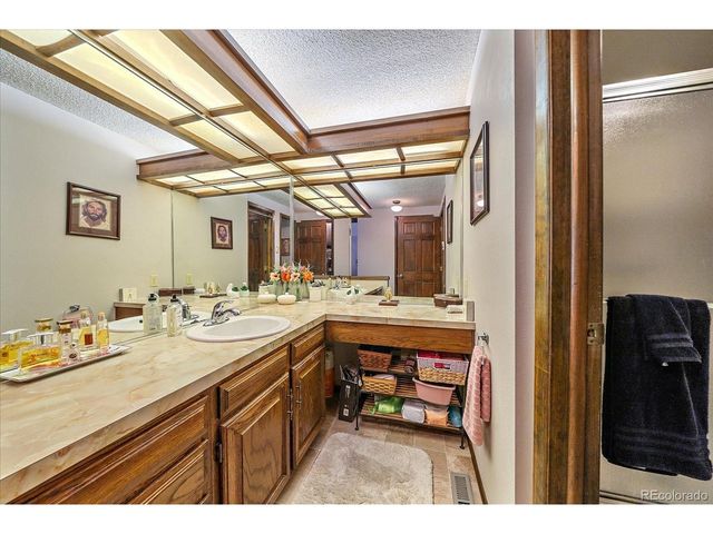 7752 E Phillips Cir, Centennial, CO 80112