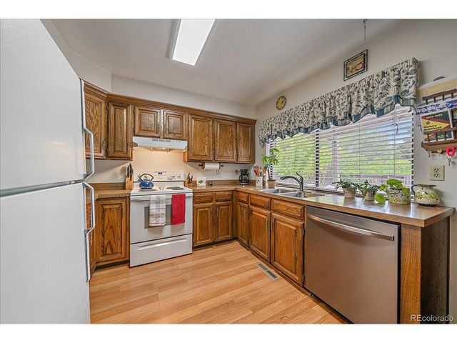 7752 E Phillips Cir, Centennial, CO 80112
