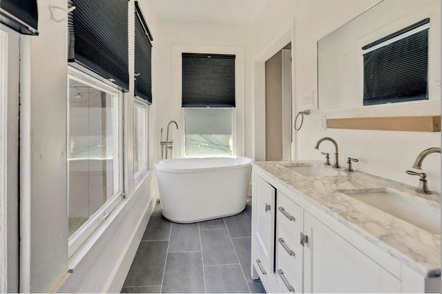 1612 39th Street, Galveston, TX 77550