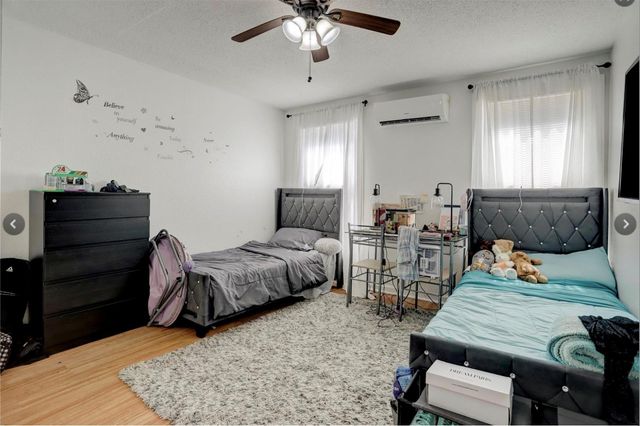 1612 39th Street, Galveston, TX 77550