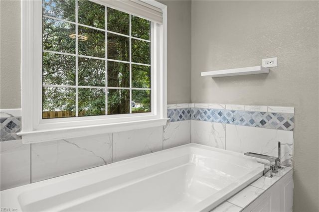 3509 Hunters RDG, Williamsburg, VA 23188