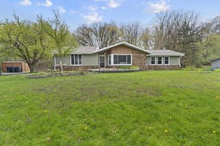 611 Mount Snowdon ROAD, Wales, WI 53183