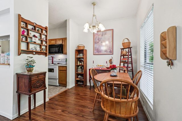 802 S 1st ST 121, Austin, TX 78704
