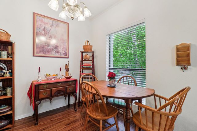 802 S 1st ST 121, Austin, TX 78704