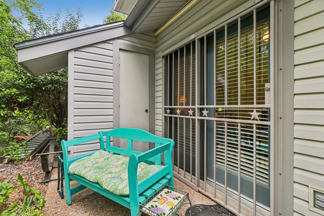802 S 1st ST 121, Austin, TX 78704