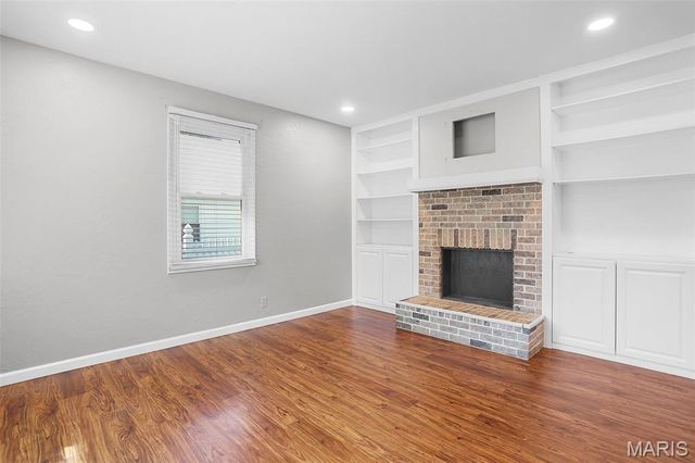 12089 Sunnycrest Place, Maryland Heights, MO 63043