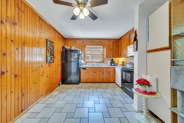 4342 Holmes ST, Roanoke, VA 24012