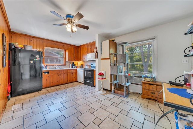 4342 Holmes ST, Roanoke, VA 24012