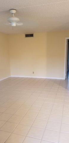 2000 Springdale Boulevard 203, Palm Springs, FL 33461