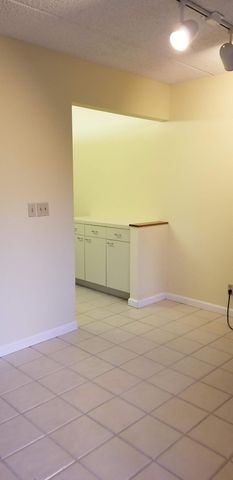 2000 Springdale Boulevard 203, Palm Springs, FL 33461