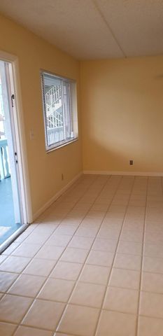 2000 Springdale Boulevard 203, Palm Springs, FL 33461