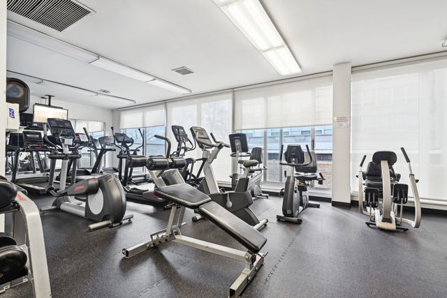 4800 S Chicago Beach Drive 2112N, Chicago, IL 60615